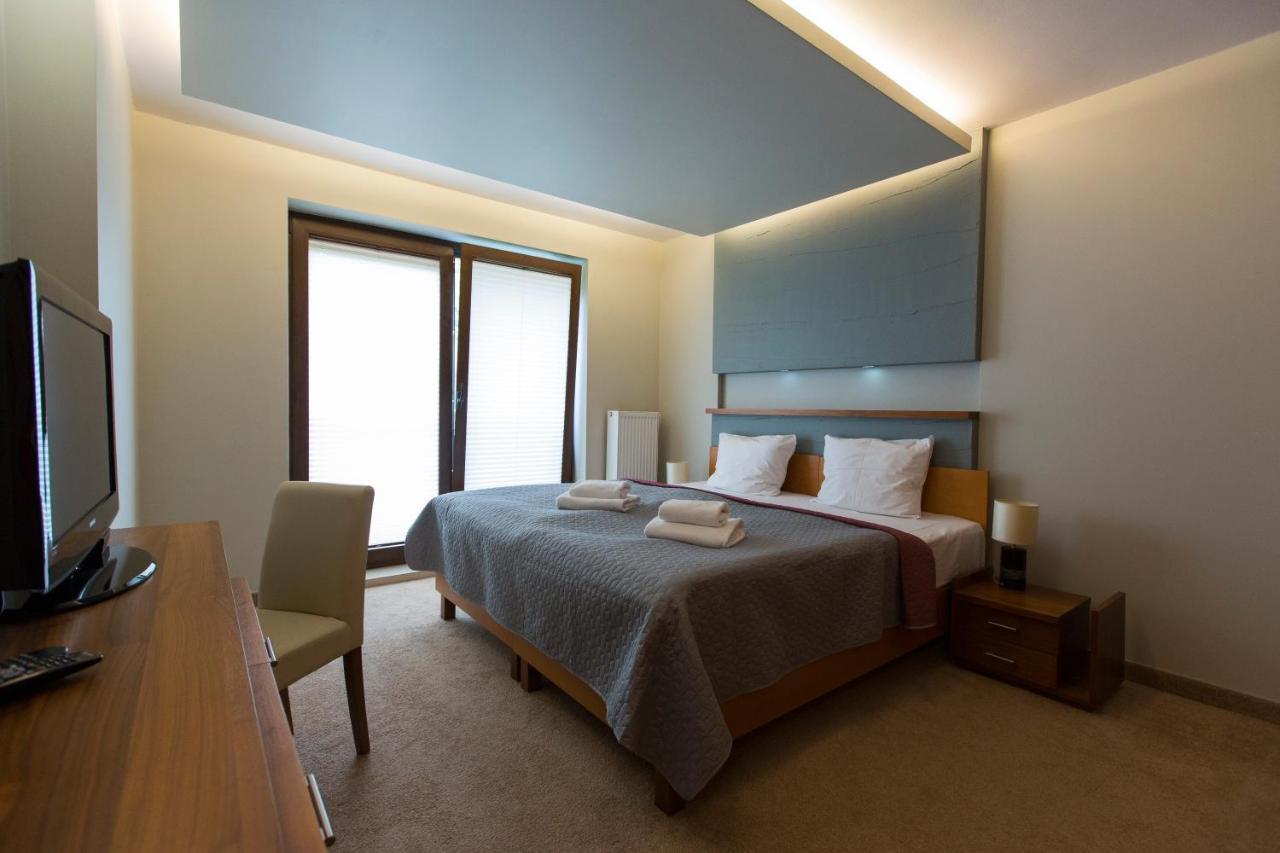 Willa Port Apartament Lilia โอสโตรดา ภายนอก รูปภาพ