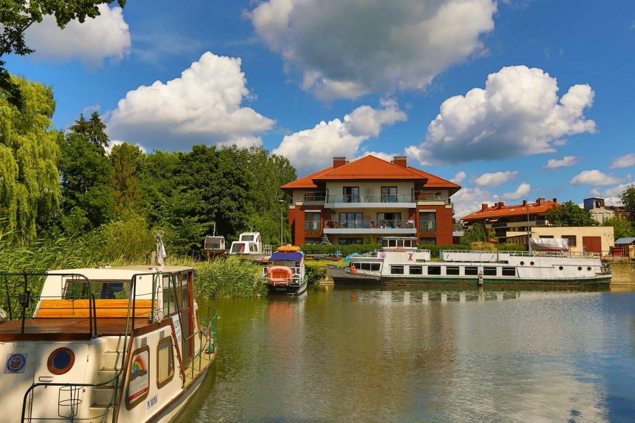 Willa Port Apartament Lilia โอสโตรดา ภายนอก รูปภาพ